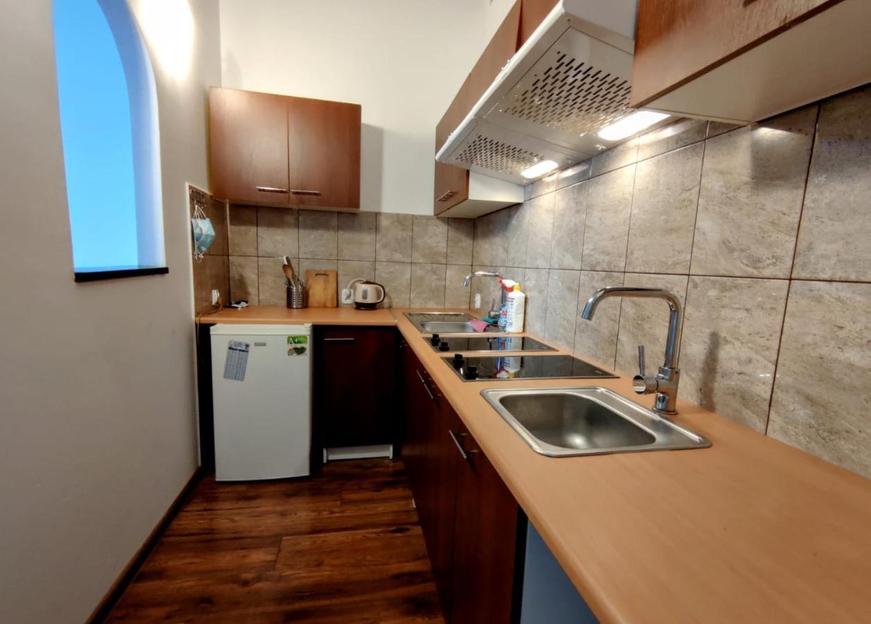 Apartment In The Heart Of Kazimierz Krakow Bagian luar foto
